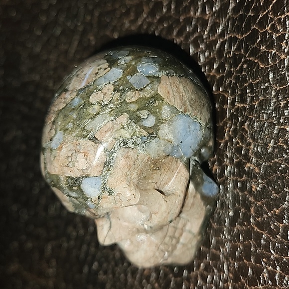 Que sera stone skull2 inches - Picture 3 of 5